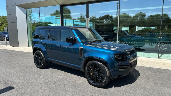 Land Rover Defender 4.4 P635 Octa 110 5dr Auto Petrol Estate - Image 20